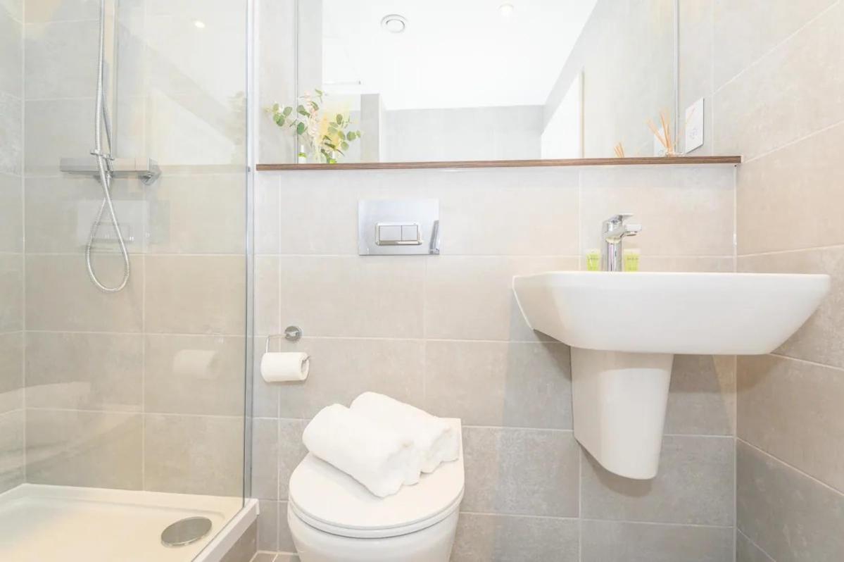 Centre Deluxe With Amazing Garden Terrace Pass The Keys Apartment Leeds (West Yorkshire)