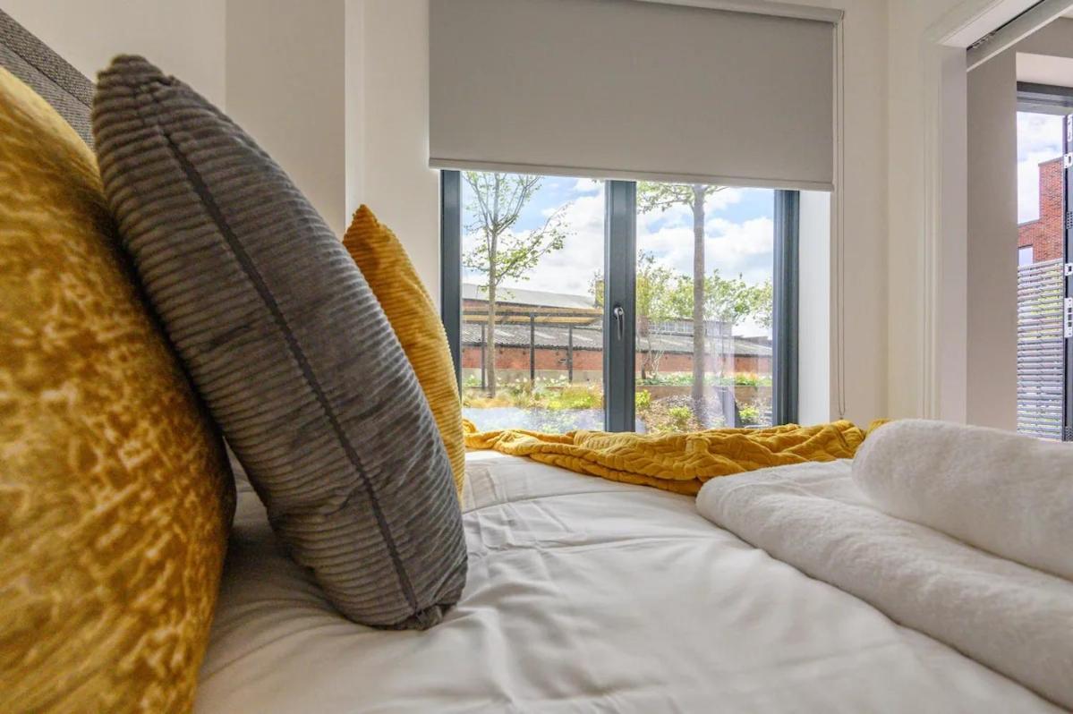 Centre Deluxe With Amazing Garden Terrace Pass The Keys *