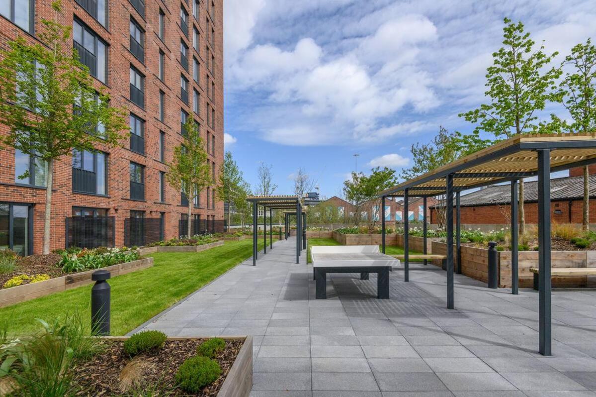 Centre Deluxe With Amazing Garden Terrace Pass The Keys * Leeds (West Yorkshire)